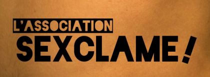 Le texte "l'association sexclame!" sur fond marron