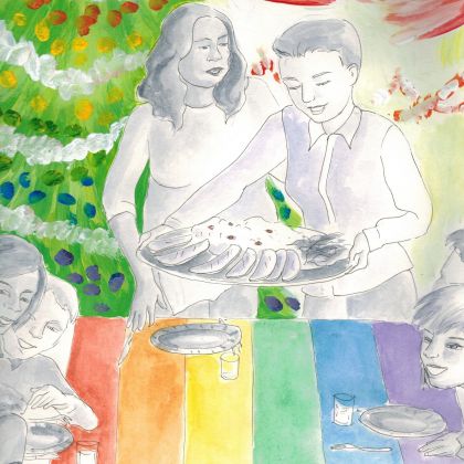 Un sapin, une table drapée d'un drapeau arc-en-ciel, des gens autours dont deux qui servent un plat